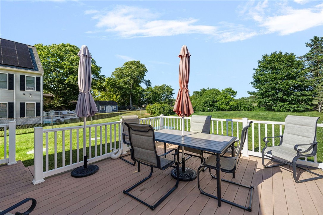 500 3rd Beach Road Middletown, RI 02842 - Photo 23 of 39