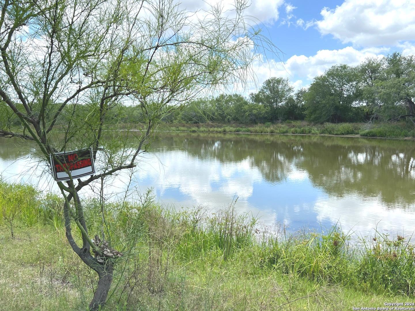 8136 Leal Road Pleasanton, TX 78064 - Photo 11 of 18