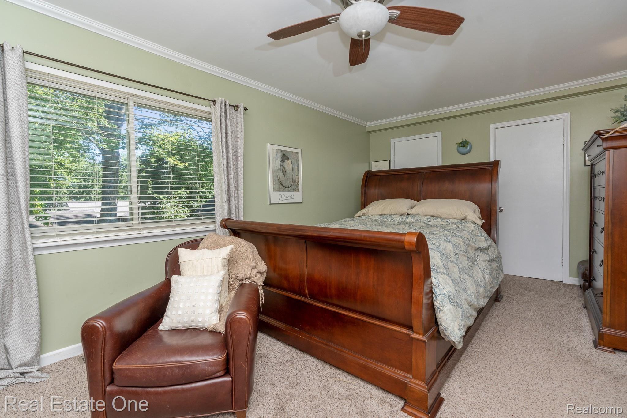 2686 Gerald Avenue Rochester, MI 48307 - Photo 21 of 44 Gerald MLS-W045.jpg