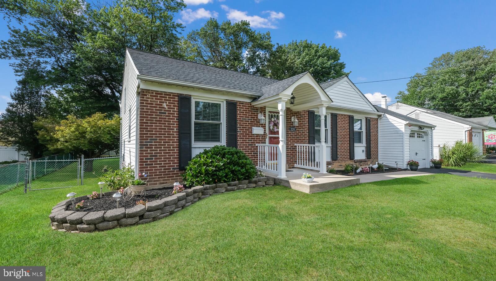 320 Cushmore Road Southampton, PA 18966 - Photo 1 of 38 Gallery Image 1