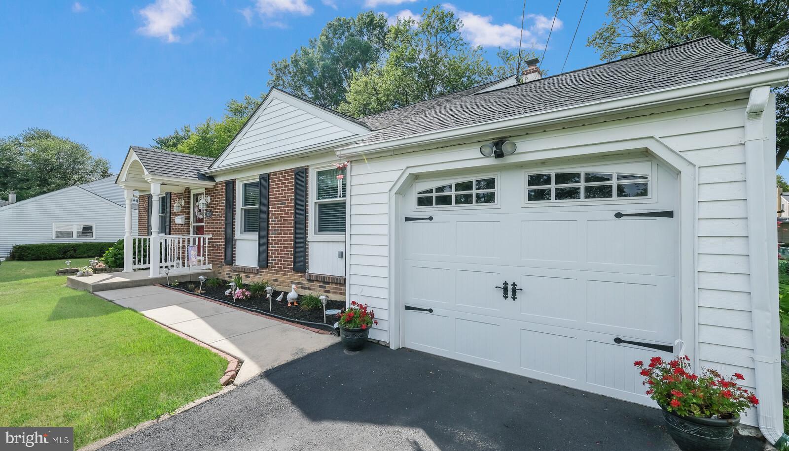 320 Cushmore Road Southampton, PA 18966 - Photo 4 of 38 Gallery Image 4