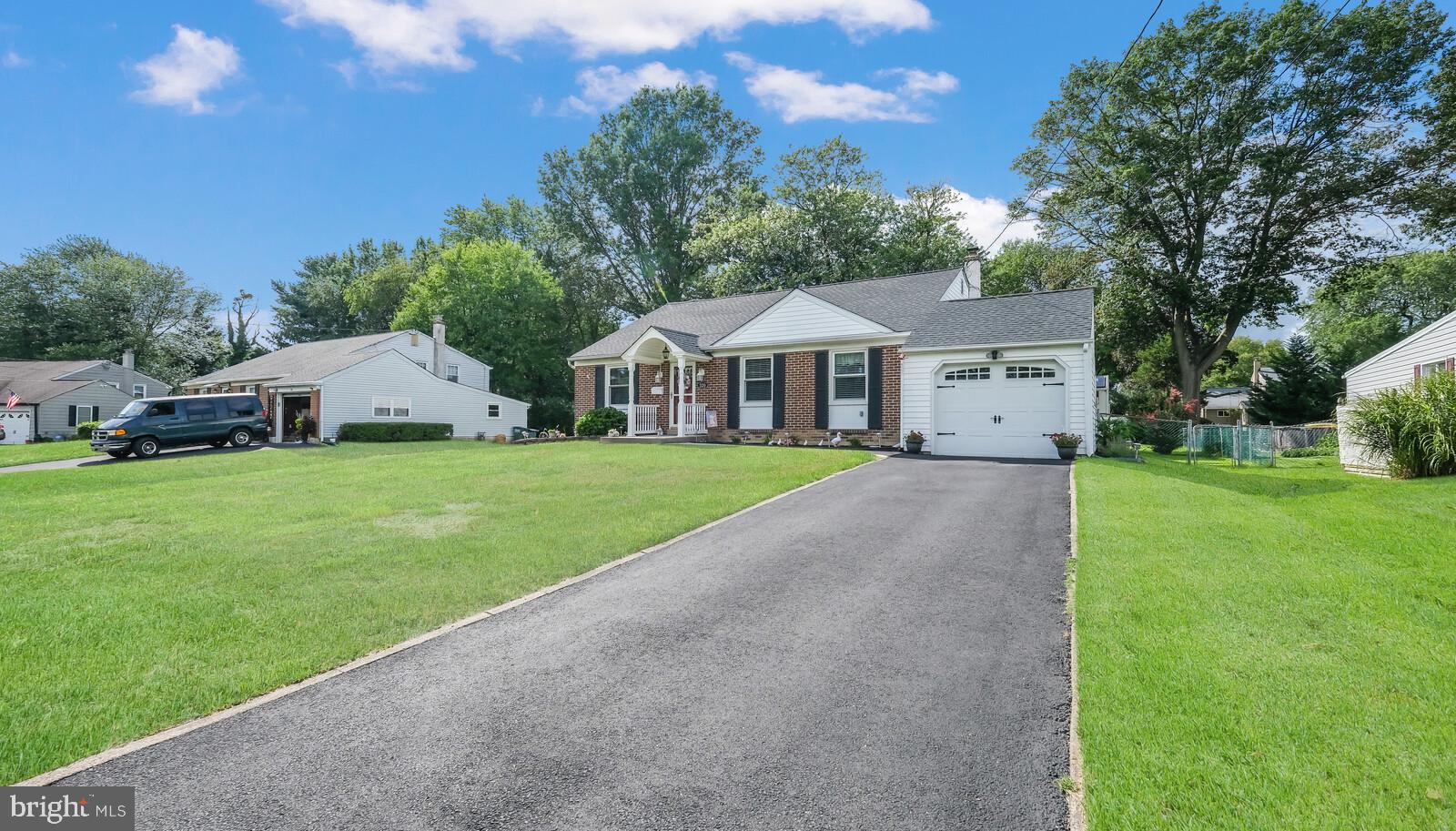 320 Cushmore Road Southampton, PA 18966 - Photo 5 of 38 Gallery Image 5