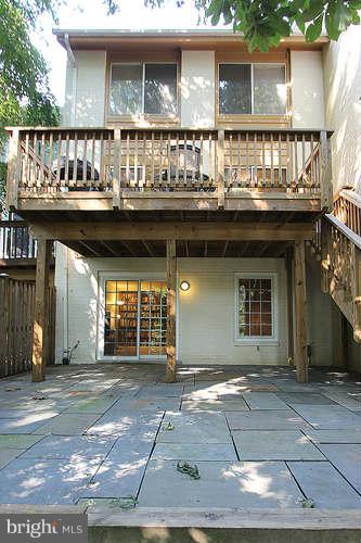 2045 Chadds Ford Drive Reston, VA 20191 - Photo 29 of 30 Exterior (Rear)