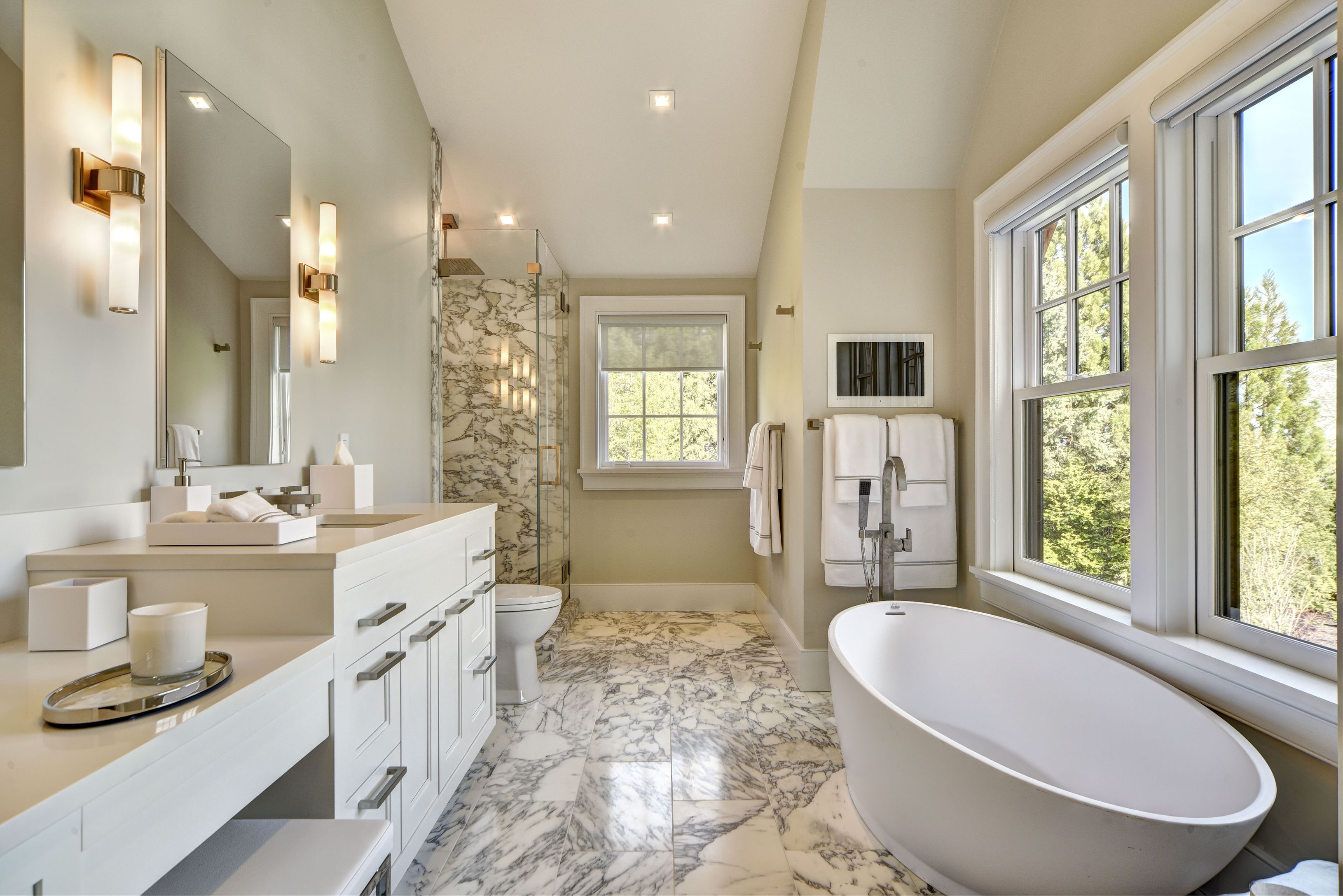 20 Hook Pond Lane East Hampton, NY 11937 - Photo 15 of 25