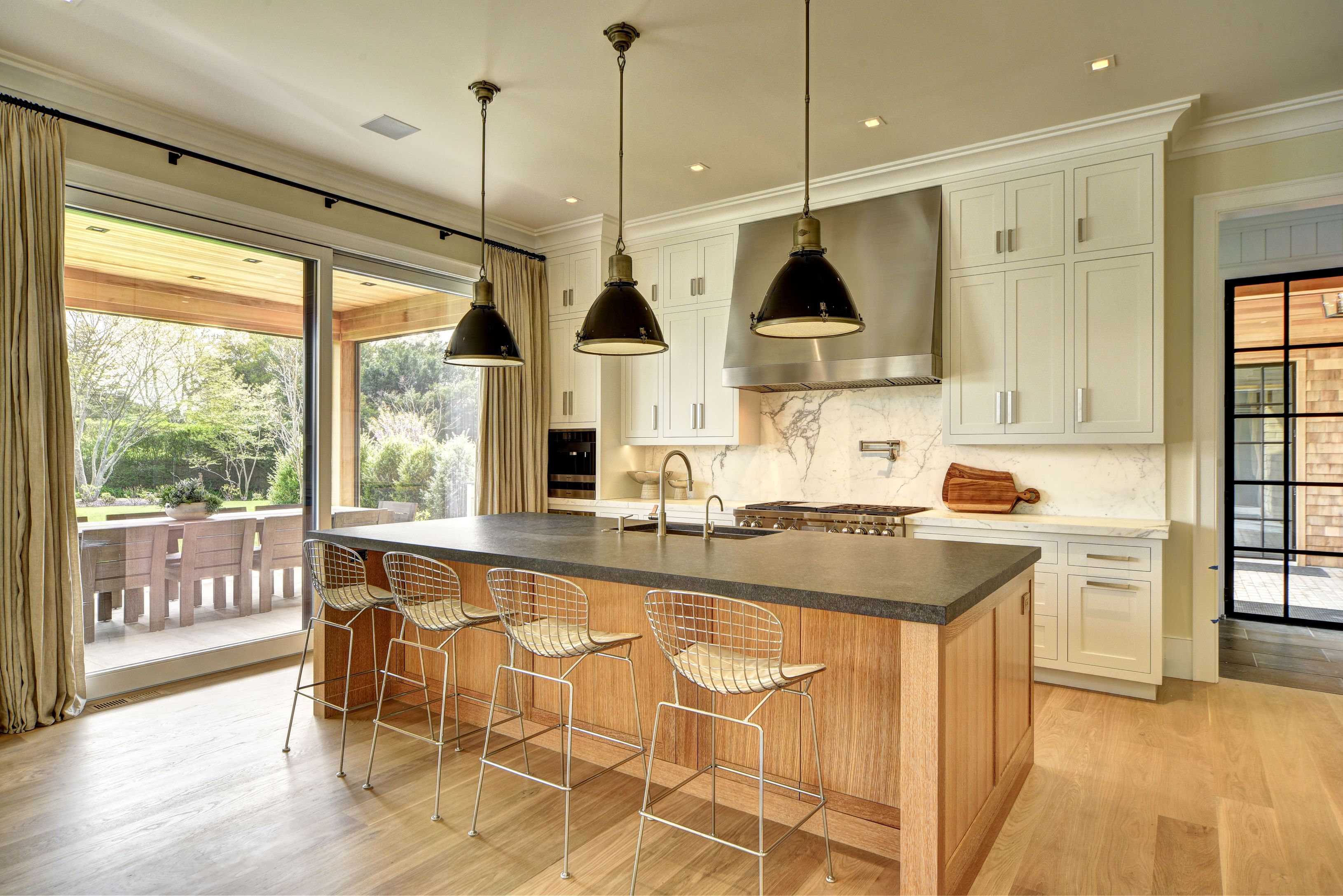 20 Hook Pond Lane East Hampton, NY 11937 - Photo 8 of 25