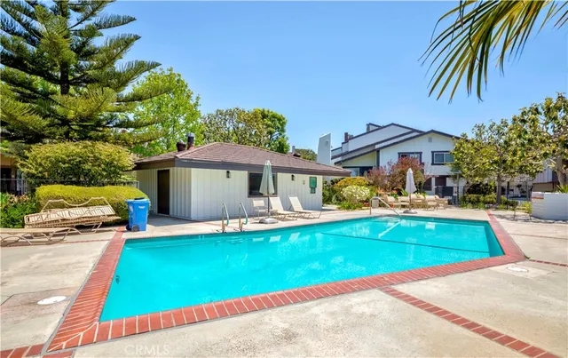 $1,125,000 | 28012 Ridgeforest Court, Rancho Palos Verdes, CA 90275