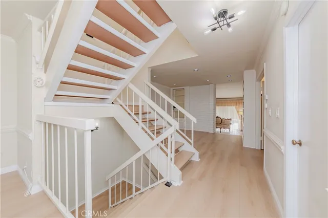 $1,125,000 | 28012 Ridgeforest Court, Rancho Palos Verdes, CA 90275