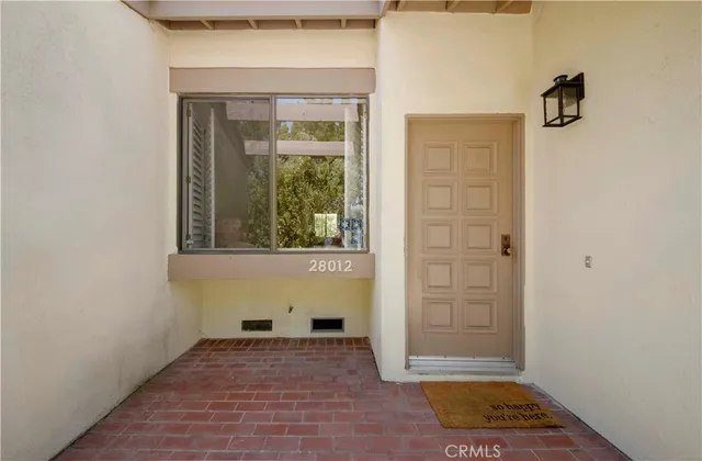 $1,125,000 | 28012 Ridgeforest Court, Rancho Palos Verdes, CA 90275