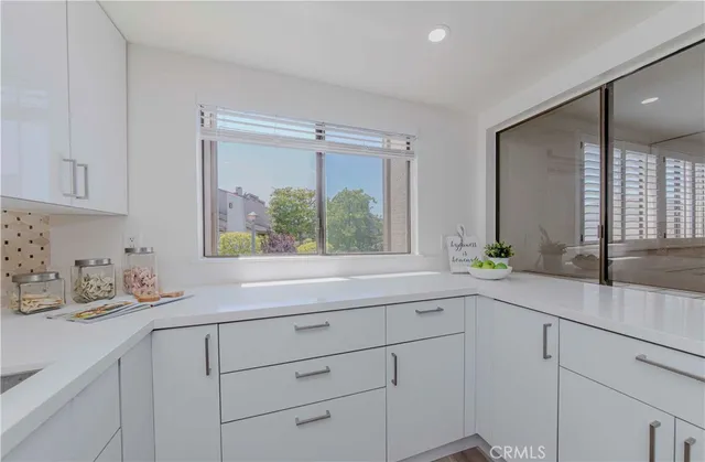 $1,125,000 | 28012 Ridgeforest Court, Rancho Palos Verdes, CA 90275