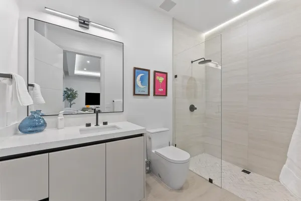 $28,000 | 220 South Swinton Avenue, Delray Beach, FL 33444