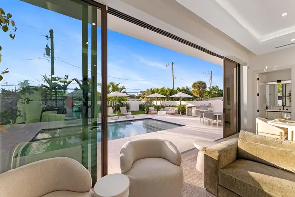 $28,000 | 220 South Swinton Avenue, Delray Beach, FL 33444