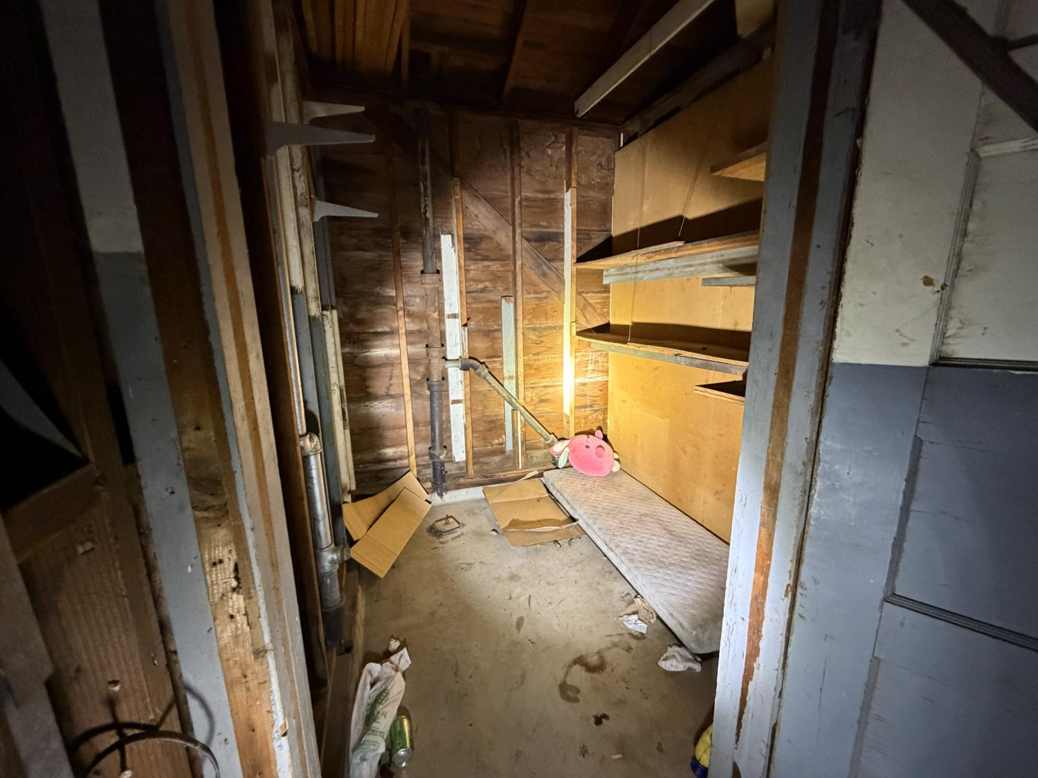 3440 Edison Avenue Sacramento, CA 95821 - Photo 25 of 33 a view of walk in closet