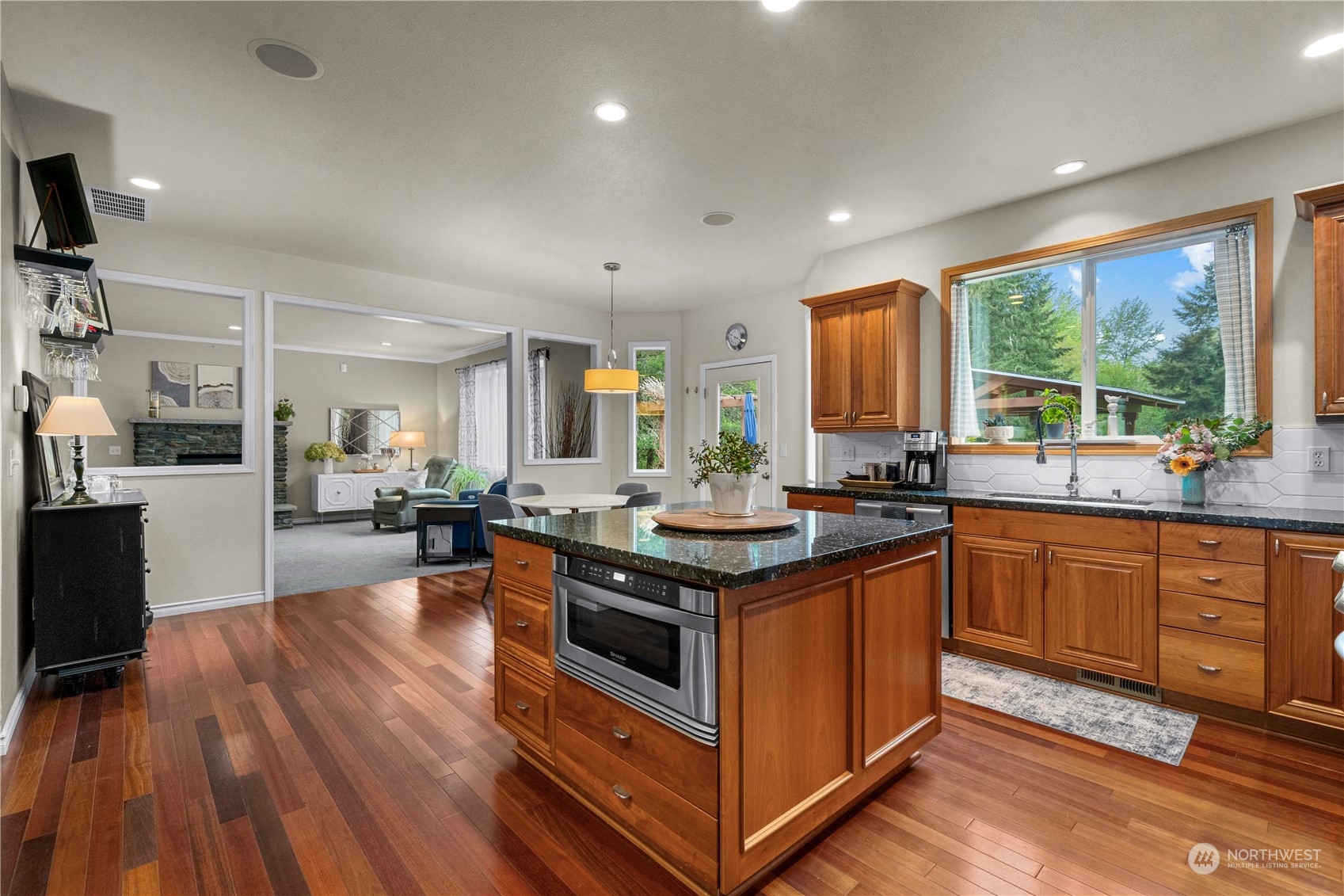 8225 Baird Road Northeast Olympia, WA 98516 - Photo 11 of 40 Gallery Image 11