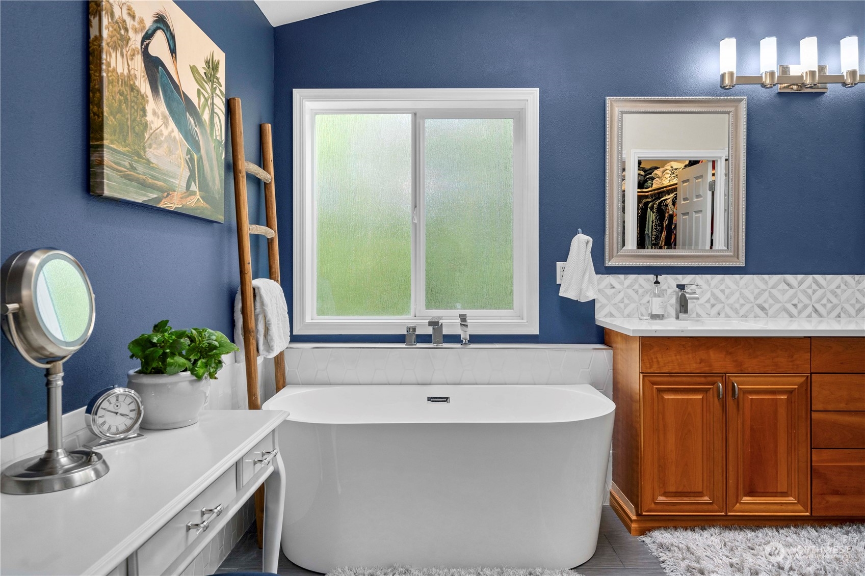 8225 Baird Road Northeast Olympia, WA 98516 - Photo 19 of 40 Gallery Image 19