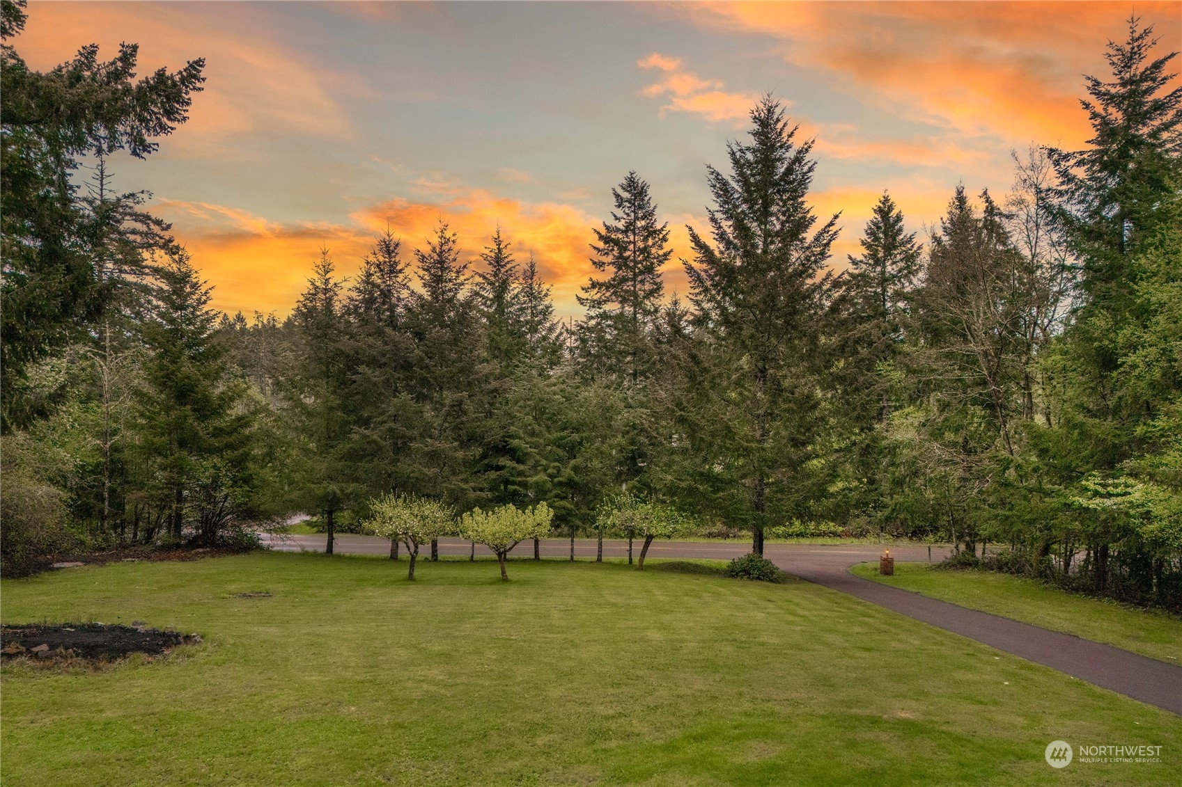 8225 Baird Road Northeast Olympia, WA 98516 - Photo 31 of 40 Gallery Image 31