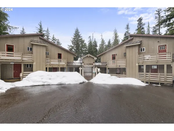 $639,000 | 88460 Government Camp Loop, Unit 8, Government Camp, OR 97028