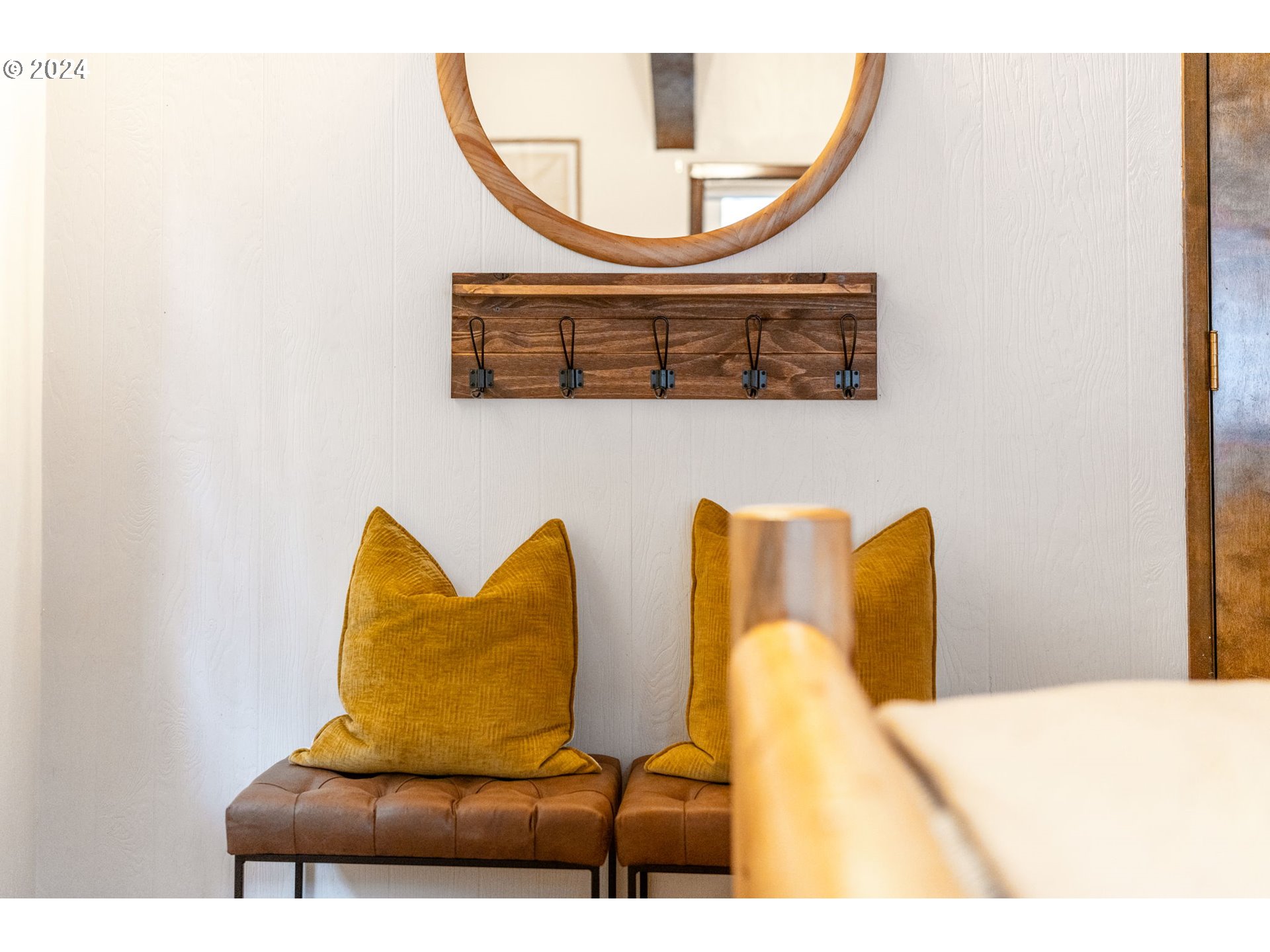 88460 Government Camp Loop, Unit 8 Government Camp, OR 97028 - Photo 19 of 38 a view of chairs in a room