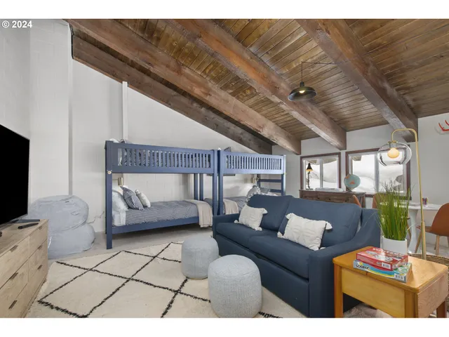 a view of backyard with green space