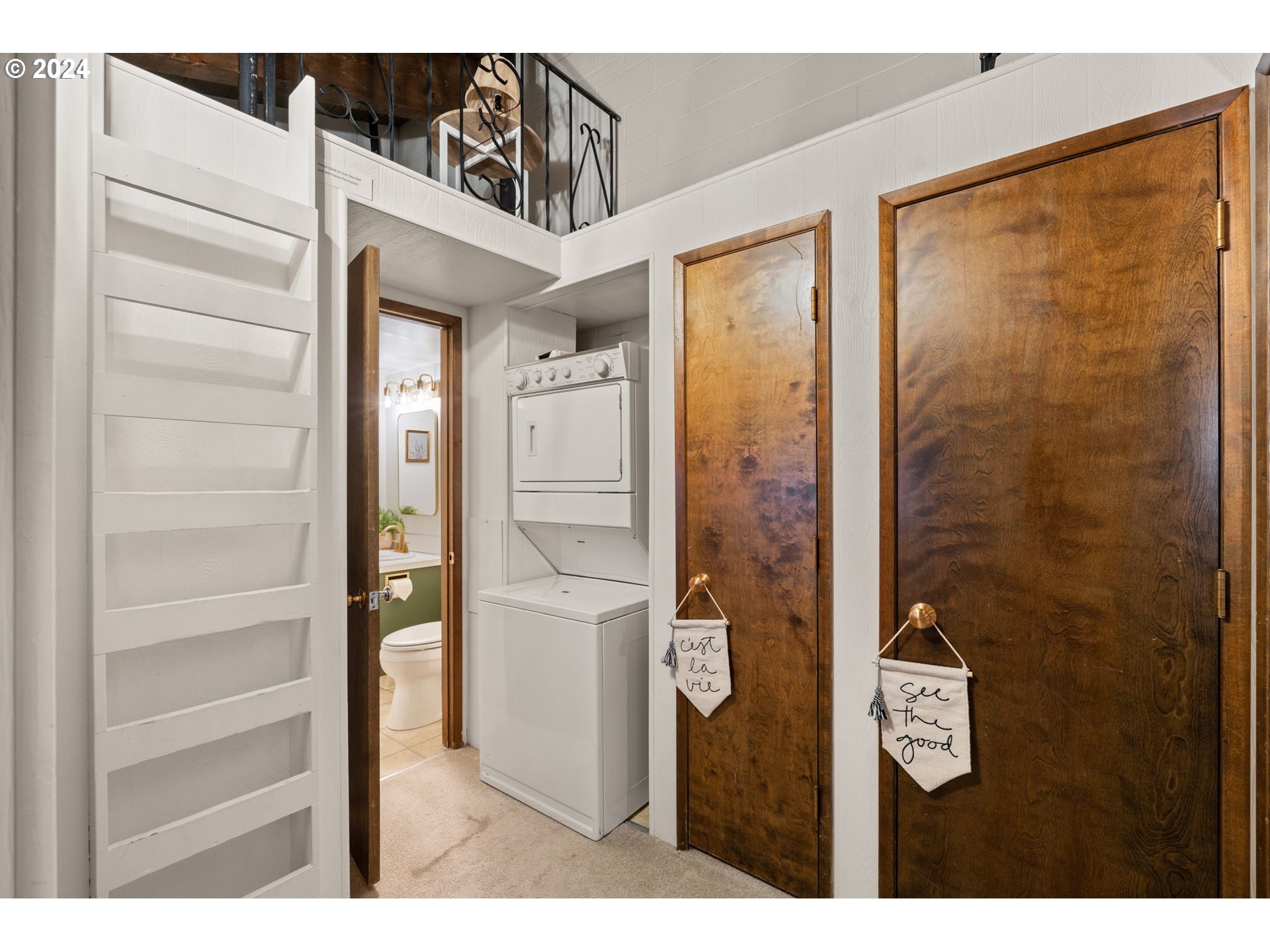 88460 Government Camp Loop, Unit 8 Government Camp, OR 97028 - Photo 24 of 38 a bathroom with a shower and a sink