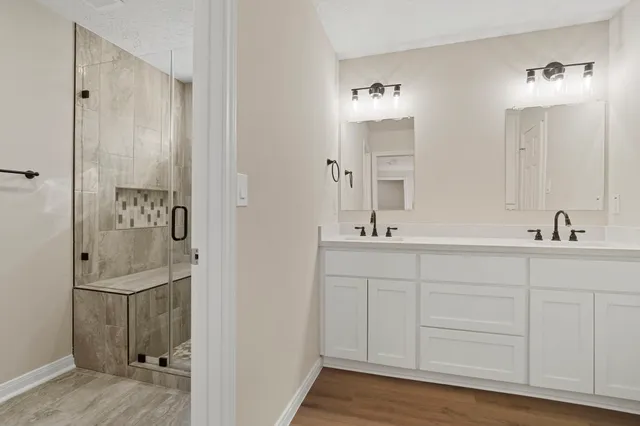 $3,000 | 16022 Crawford Street, Jersey Village, TX 77040