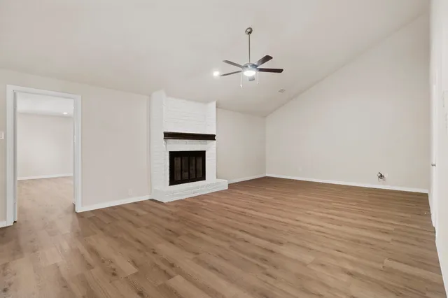 $3,000 | 16022 Crawford Street, Jersey Village, TX 77040