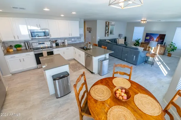 $790,000 | 6811 West Monona Drive, Glendale, AZ 85308