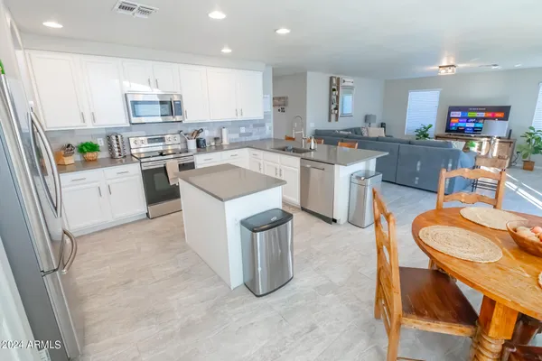 $790,000 | 6811 West Monona Drive, Glendale, AZ 85308