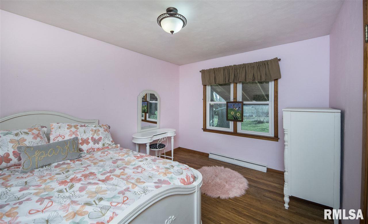 1326 Hickory Point Road Metamora, IL 61548 - Photo 21 of 36