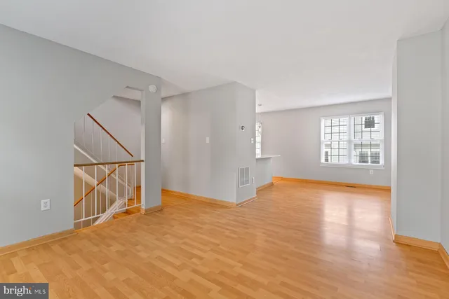 $3,000 | 2384 Branleigh Park Court, Reston, VA 20191