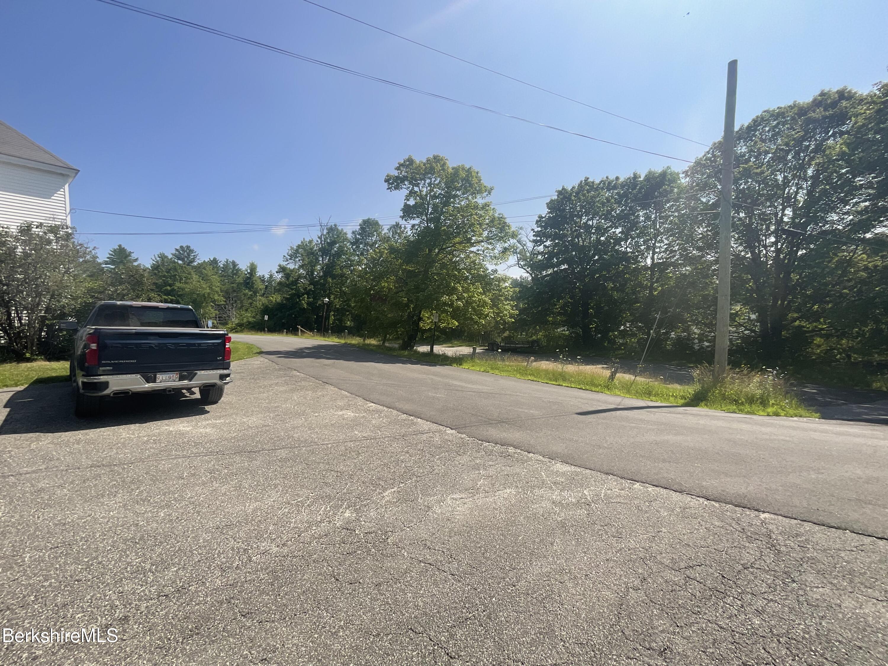 1515 State Road Richmond, MA 01254 - Photo 12 of 44 IMG_1234