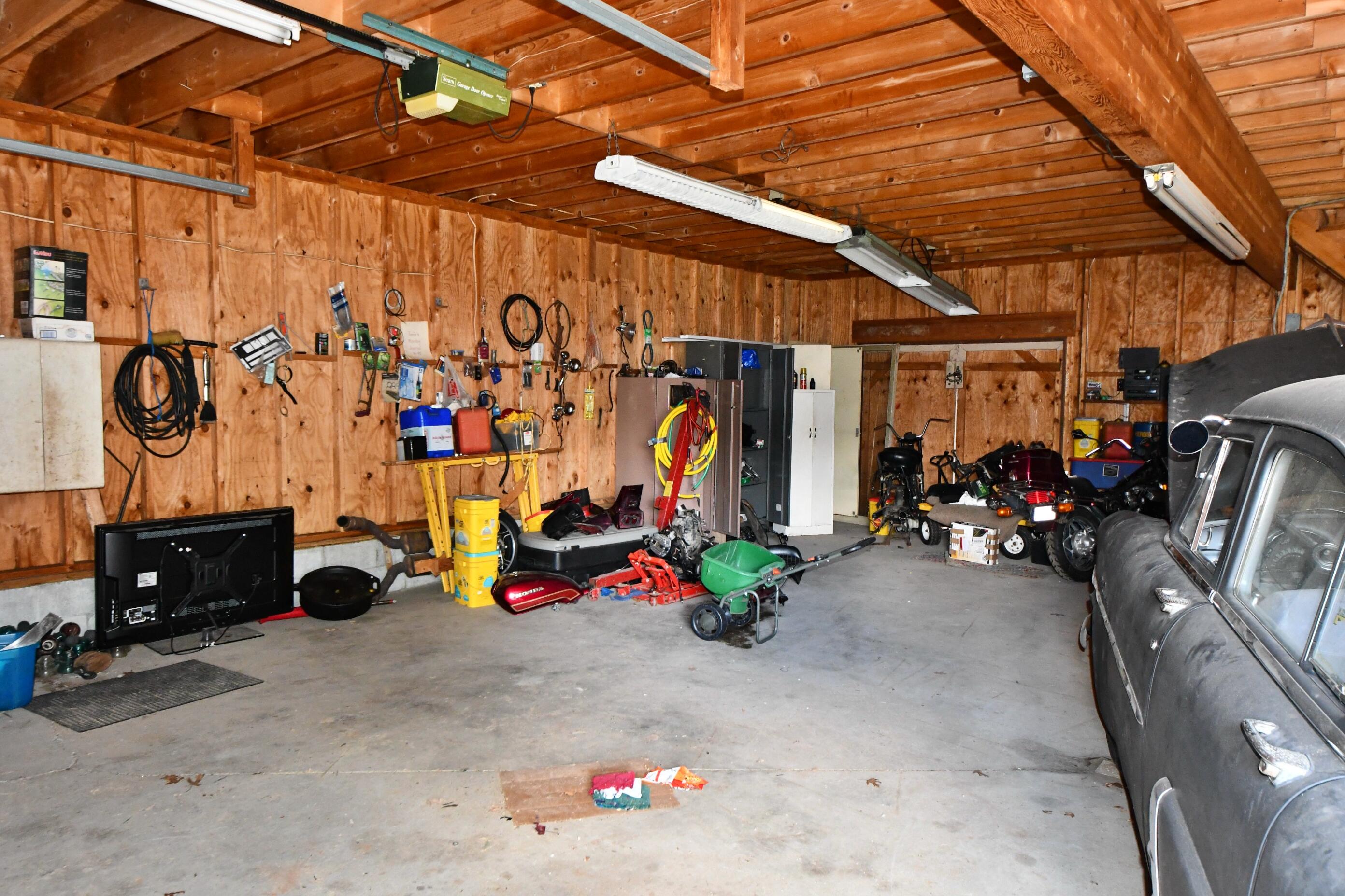 9609 East Madison Road St. Helen, MI 48656 - Photo 32 of 40 Gallery Image 32