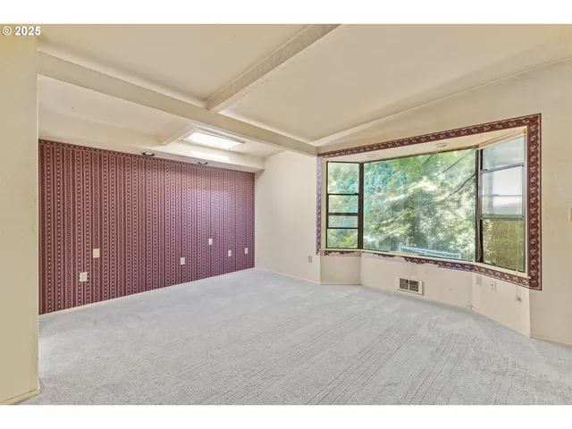 $379,000 | 1159 East 1st Place, Coquille, OR 97423