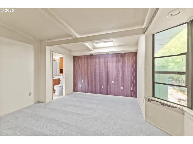 $379,000 | 1159 East 1st Place, Coquille, OR 97423