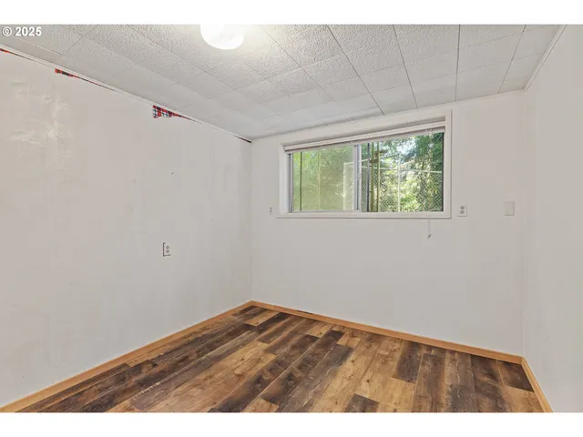 $379,000 | 1159 East 1st Place, Coquille, OR 97423