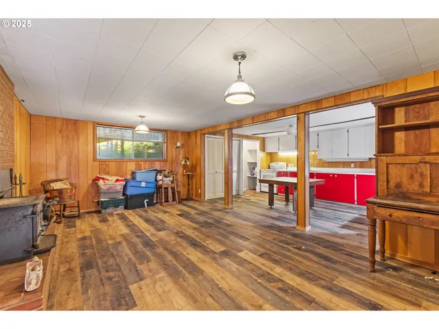 $379,000 | 1159 East 1st Place, Coquille, OR 97423