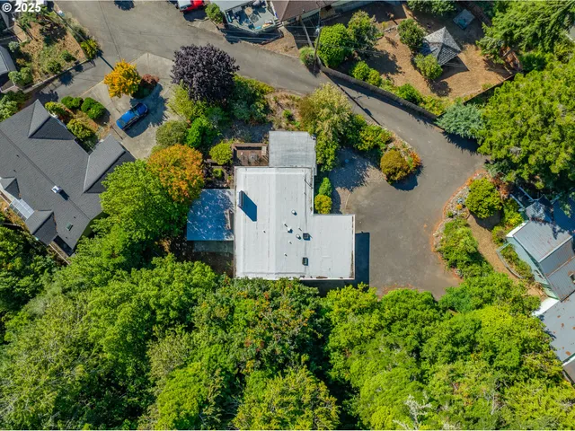 $379,000 | 1159 East 1st Place, Coquille, OR 97423