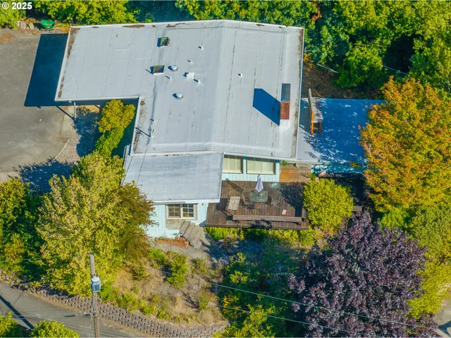 $379,000 | 1159 East 1st Place, Coquille, OR 97423