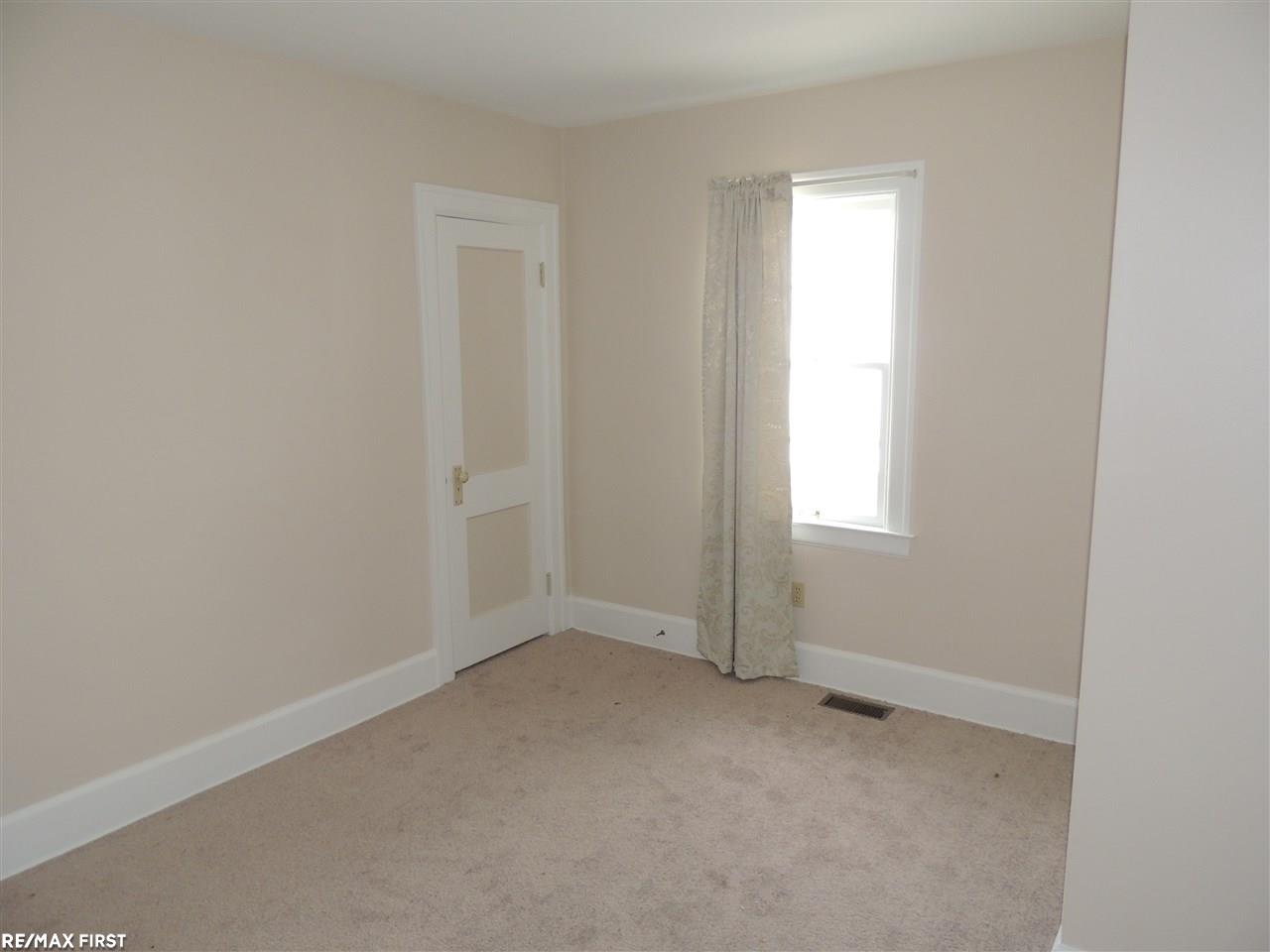 375 Cass Mount Mount Clemens, MI 48043 - Photo 16 of 26