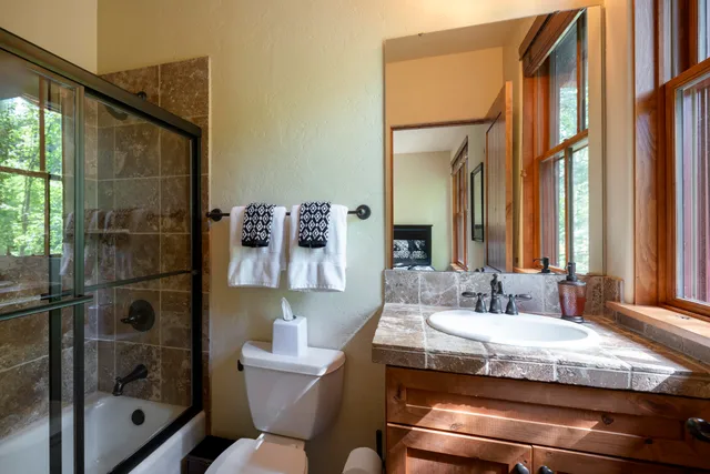 $2,249,000 | 101 Emerald Street, Unit J, Ketchum, ID 83340