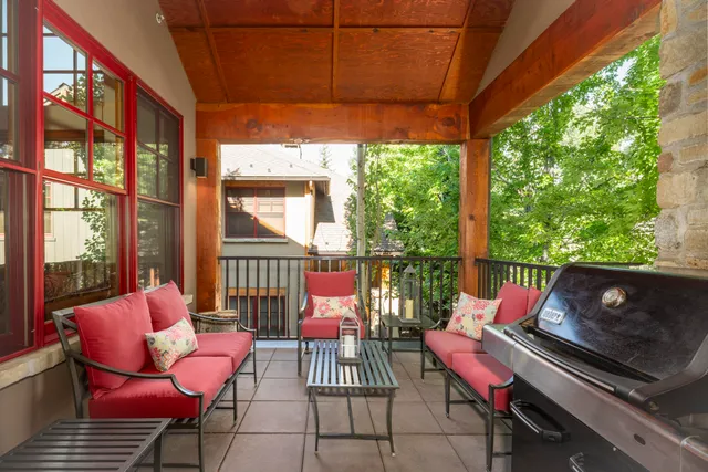 $2,249,000 | 101 Emerald Street, Unit J, Ketchum, ID 83340