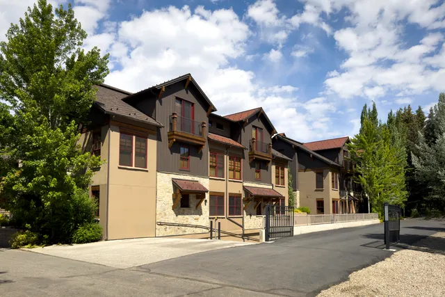 $2,249,000 | 101 Emerald Street, Unit J, Ketchum, ID 83340