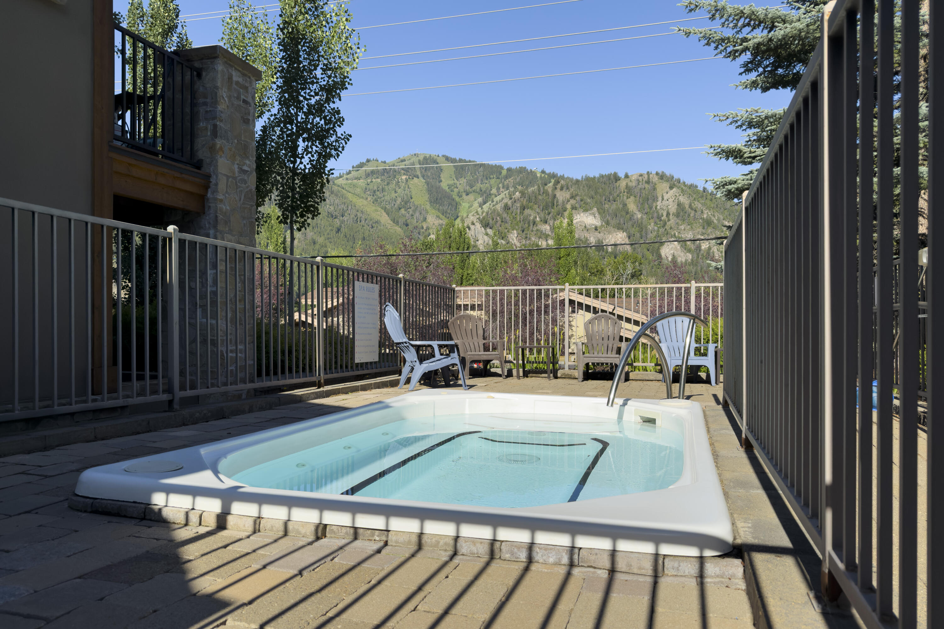 101 Emerald Street, Unit J Ketchum, ID 83340 - Photo 34 of 38 Spa with Baldy Views