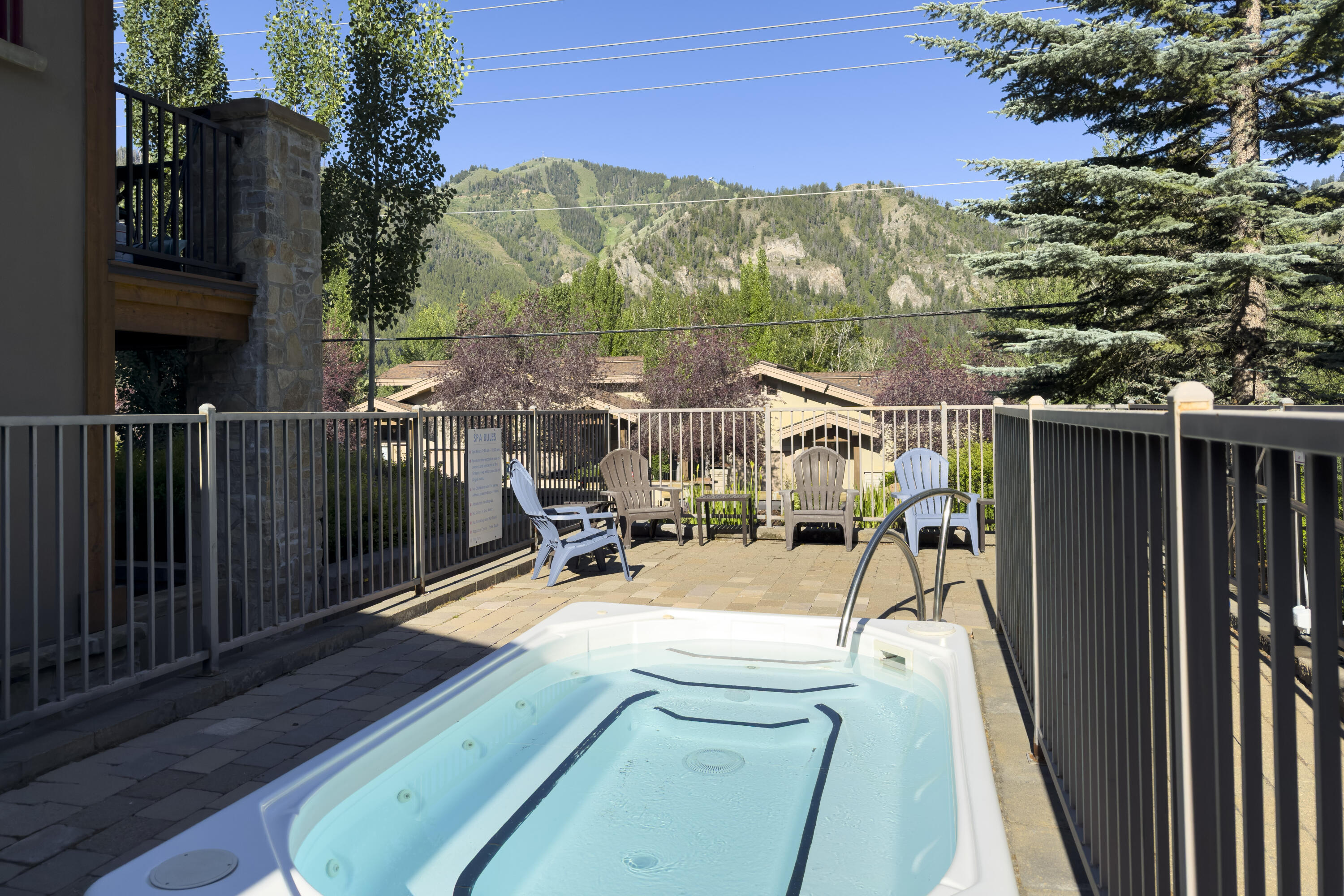 101 Emerald Street, Unit J Ketchum, ID 83340 - Photo 35 of 38 Spa with Baldy Views