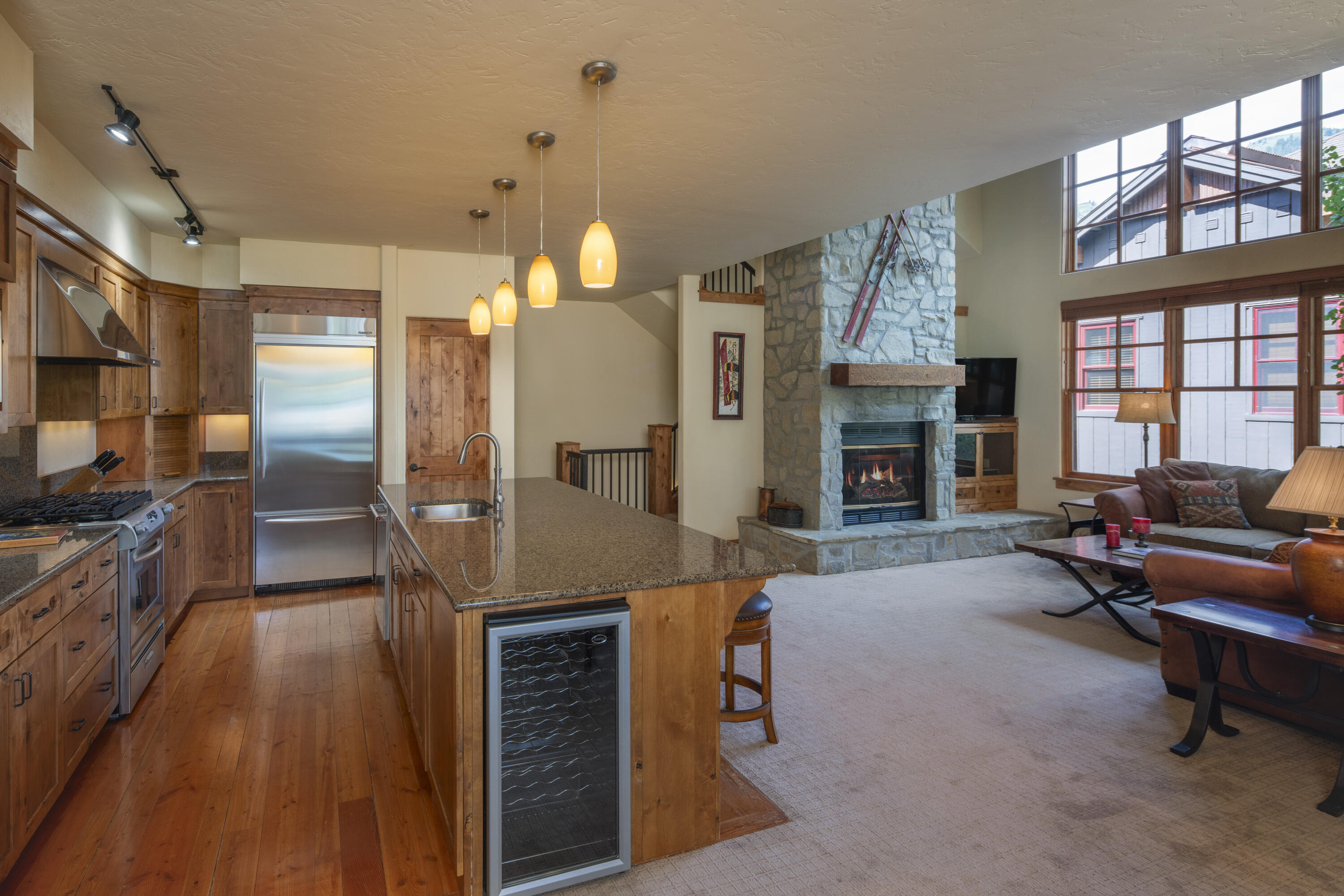 101 Emerald Street, Unit J Ketchum, ID 83340 - Photo 5 of 38 Kitchen with Living Room Views
