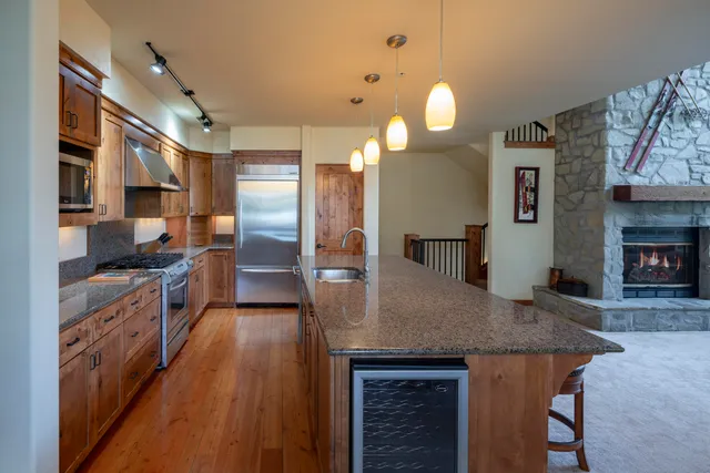 $2,249,000 | 101 Emerald Street, Unit J, Ketchum, ID 83340