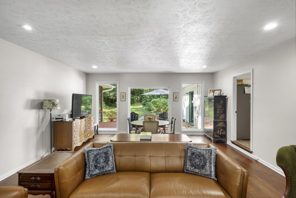 115 Englewood Road Aiken, SC 29803 - Photo 5 of 41 Gallery Image 5