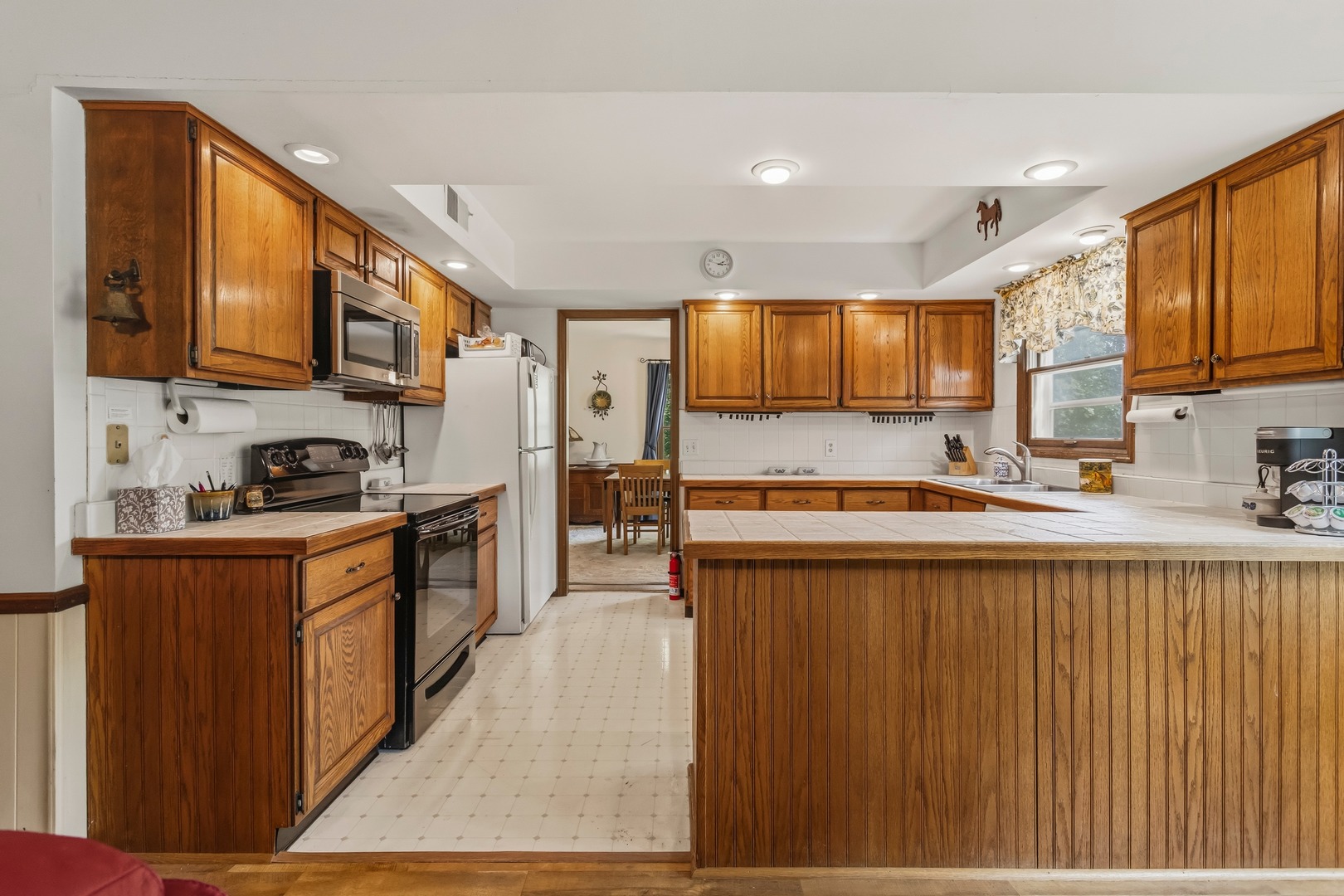 147 Woodlake Road Seymour, IL 61875 - Photo 11 of 39