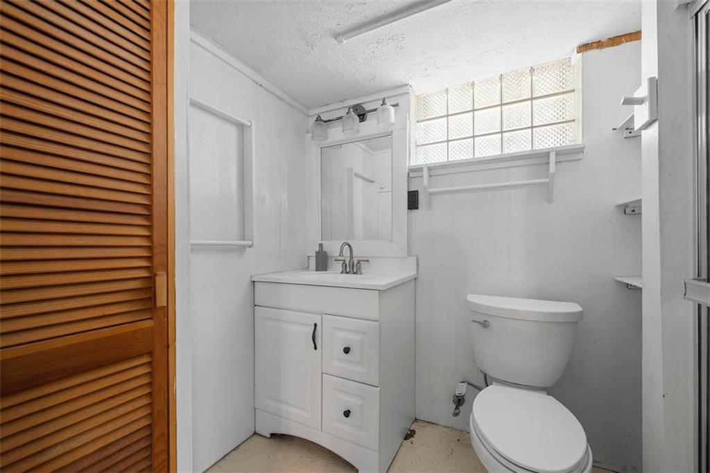 853 West Ingomar Road Pittsburgh, PA 15237 - Photo 35 of 50 For larger families there is a 2nd full bathroom on the lower level with shower and white fixtures.