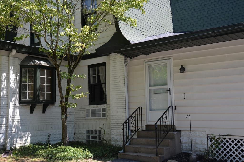 853 West Ingomar Road Pittsburgh, PA 15237 - Photo 41 of 50 Convenient 2nd side entrance into bonus room.