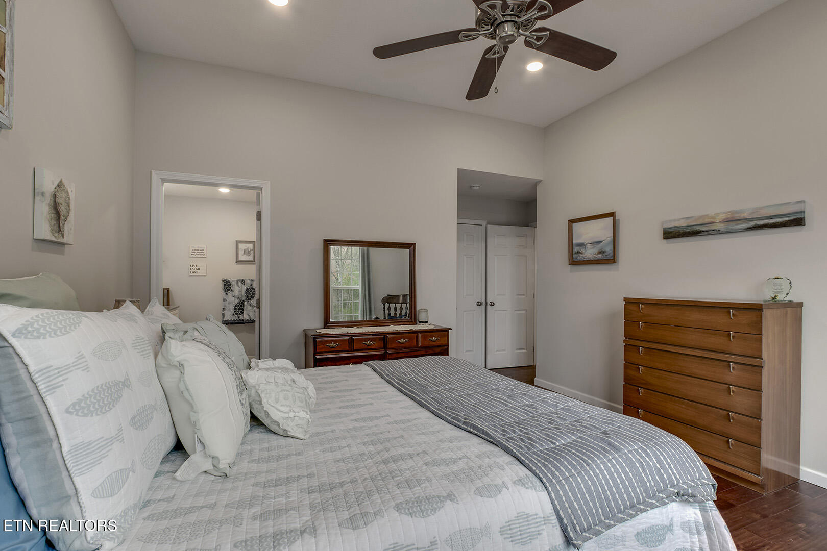 664 Green Ridge Trail Harriman, TN 37748 - Photo 27 of 50 27_GreenRidgeTrail_664_MasterBedroom02